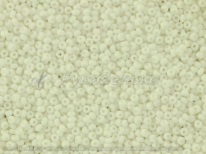 Бисер чешский Preciosa 10/0. Белый (03050) NO. 50гр